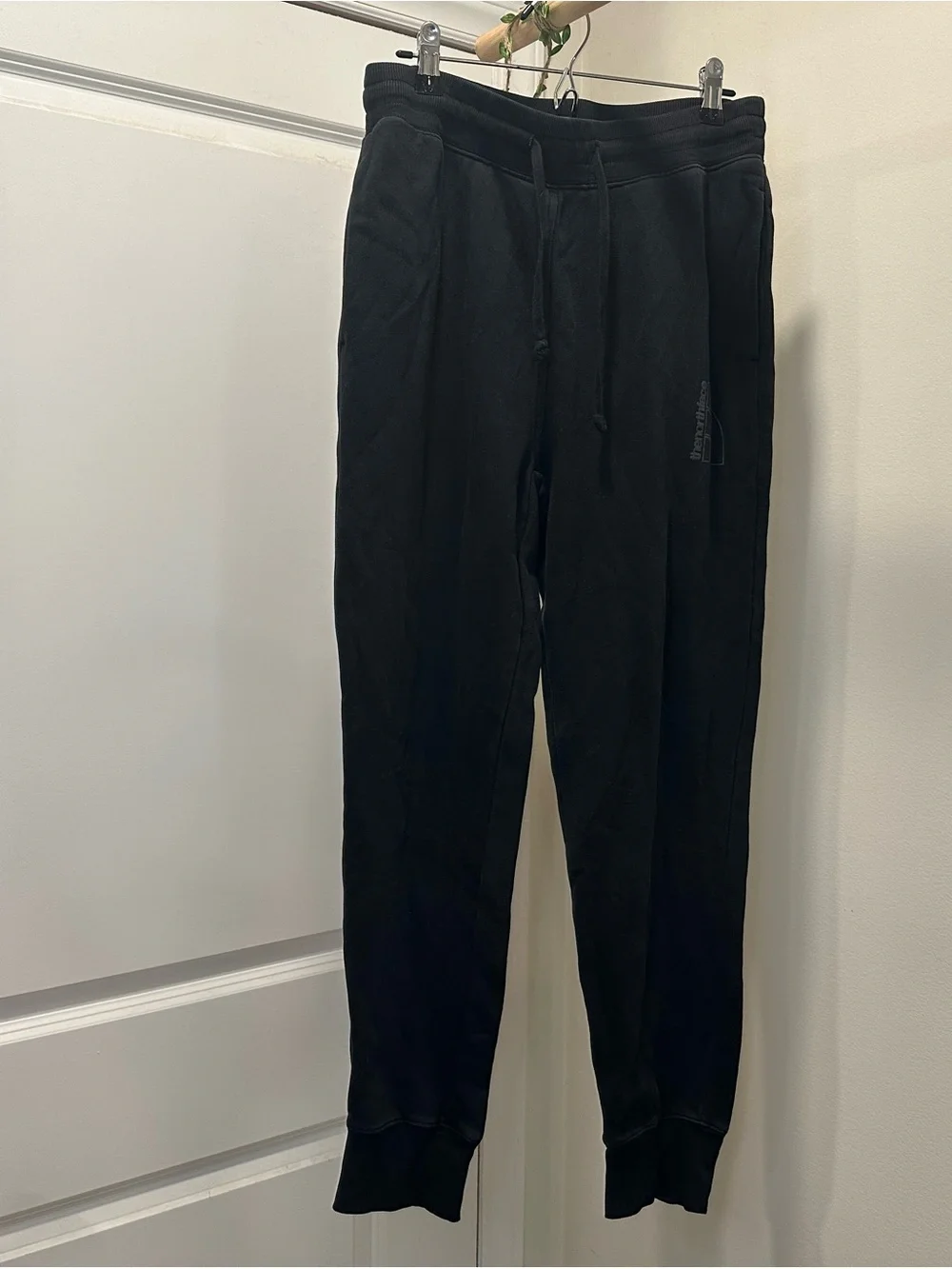 Men’s / Unisex S - The North Face Black Fleece Joggers Sweatpants